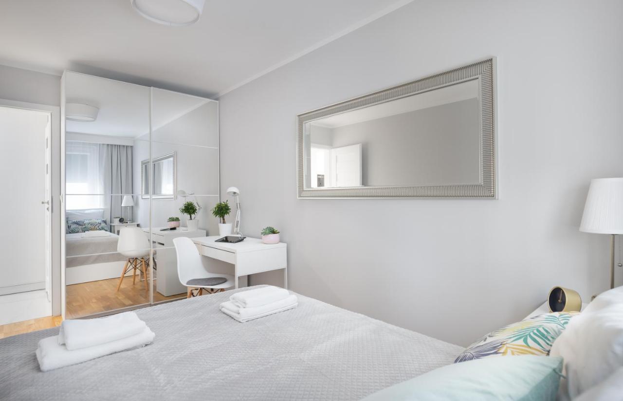 Oomph Warsaw Downtown Apartments Exterior foto